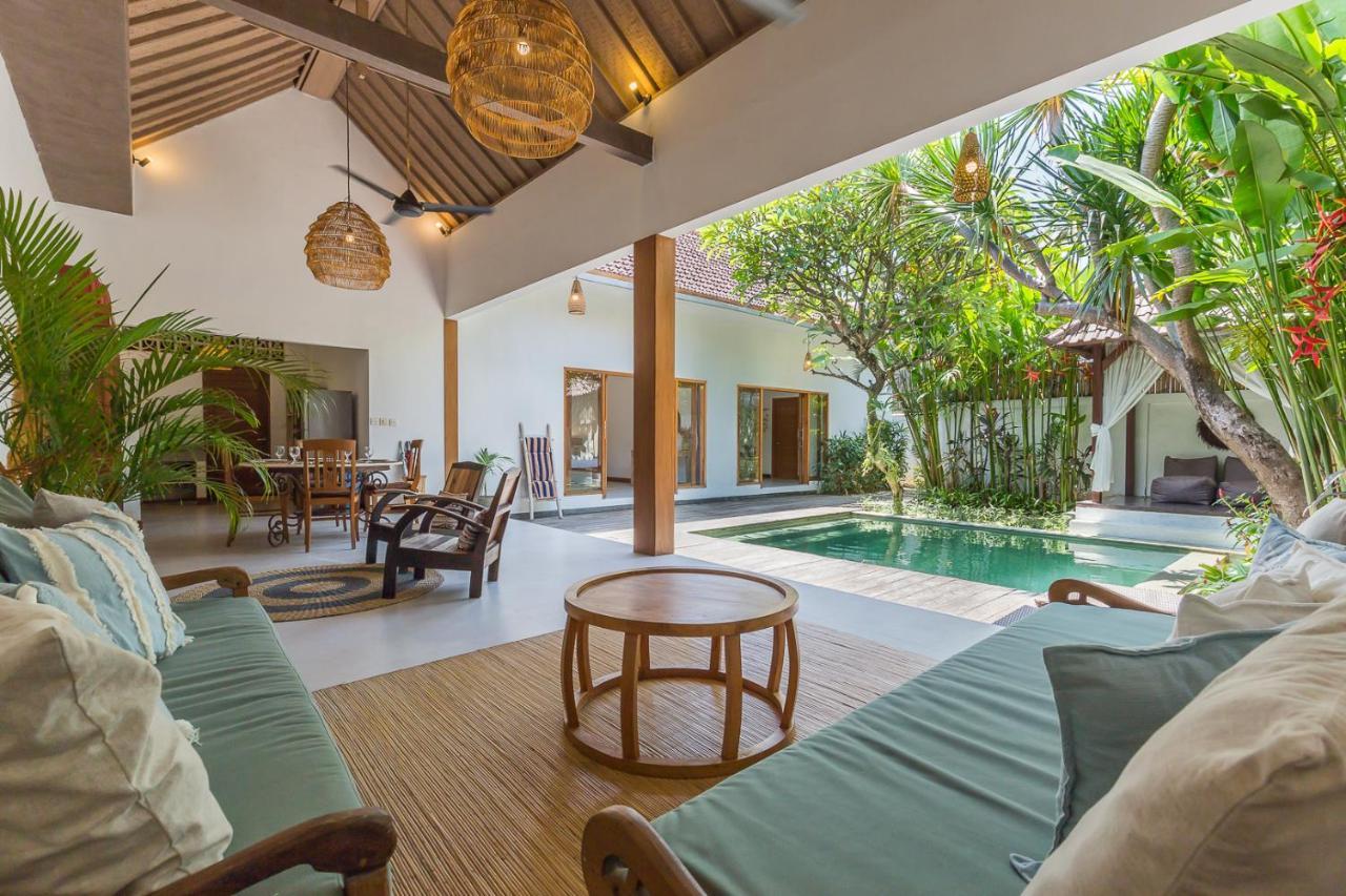 Pulesari 2 Bedrooms Seminyak Buitenkant foto