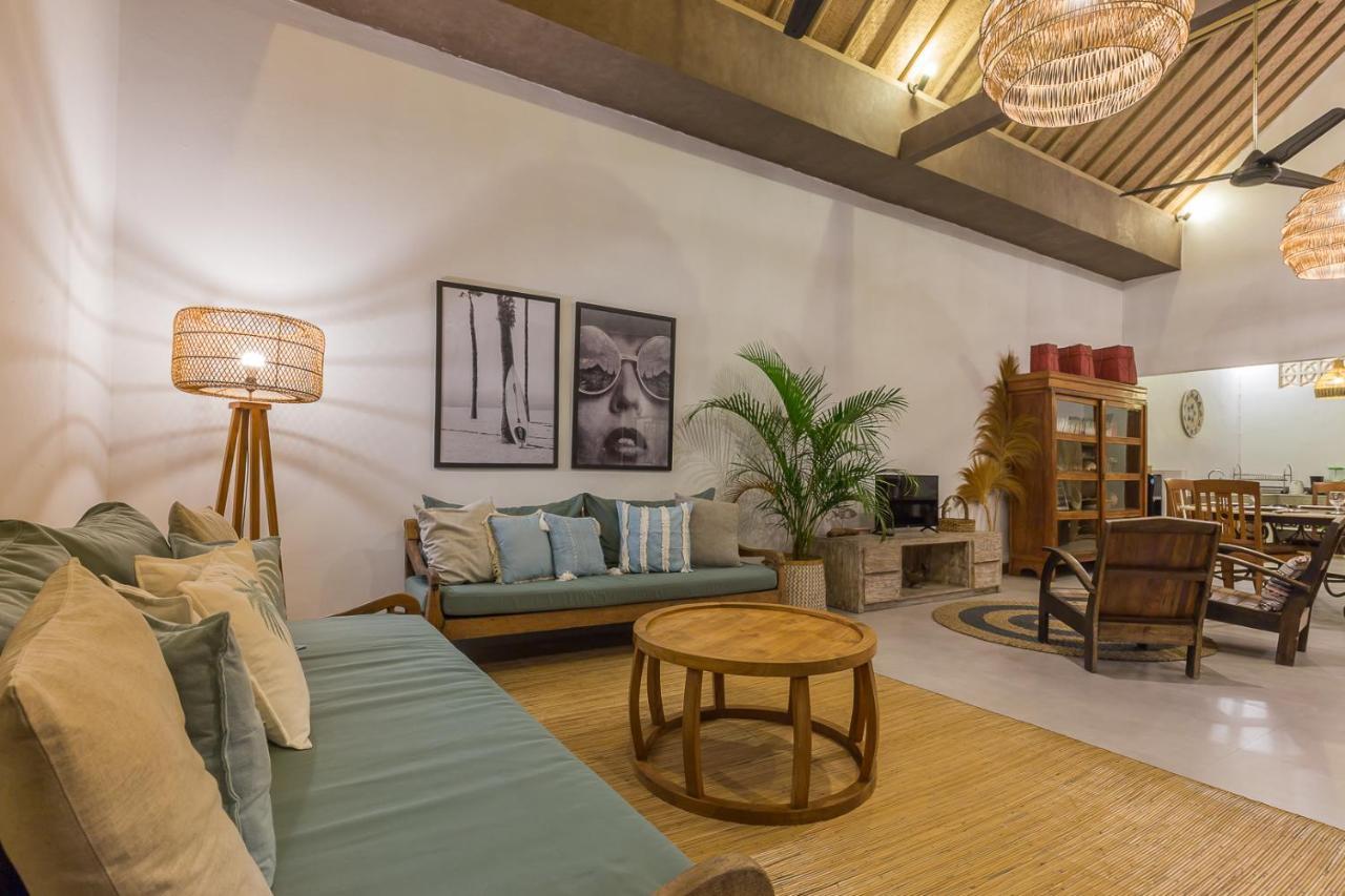 Pulesari 2 Bedrooms Seminyak Buitenkant foto