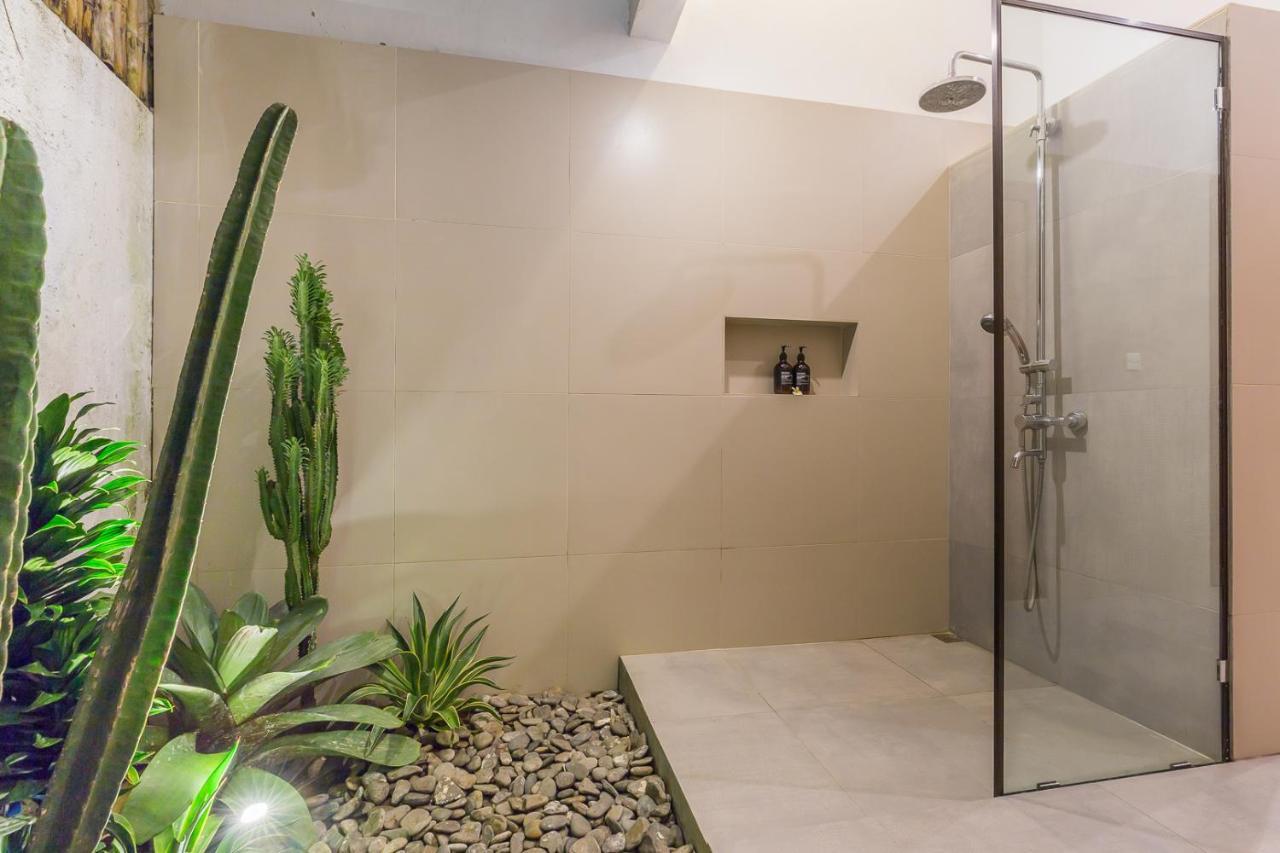 Pulesari 2 Bedrooms Seminyak Buitenkant foto