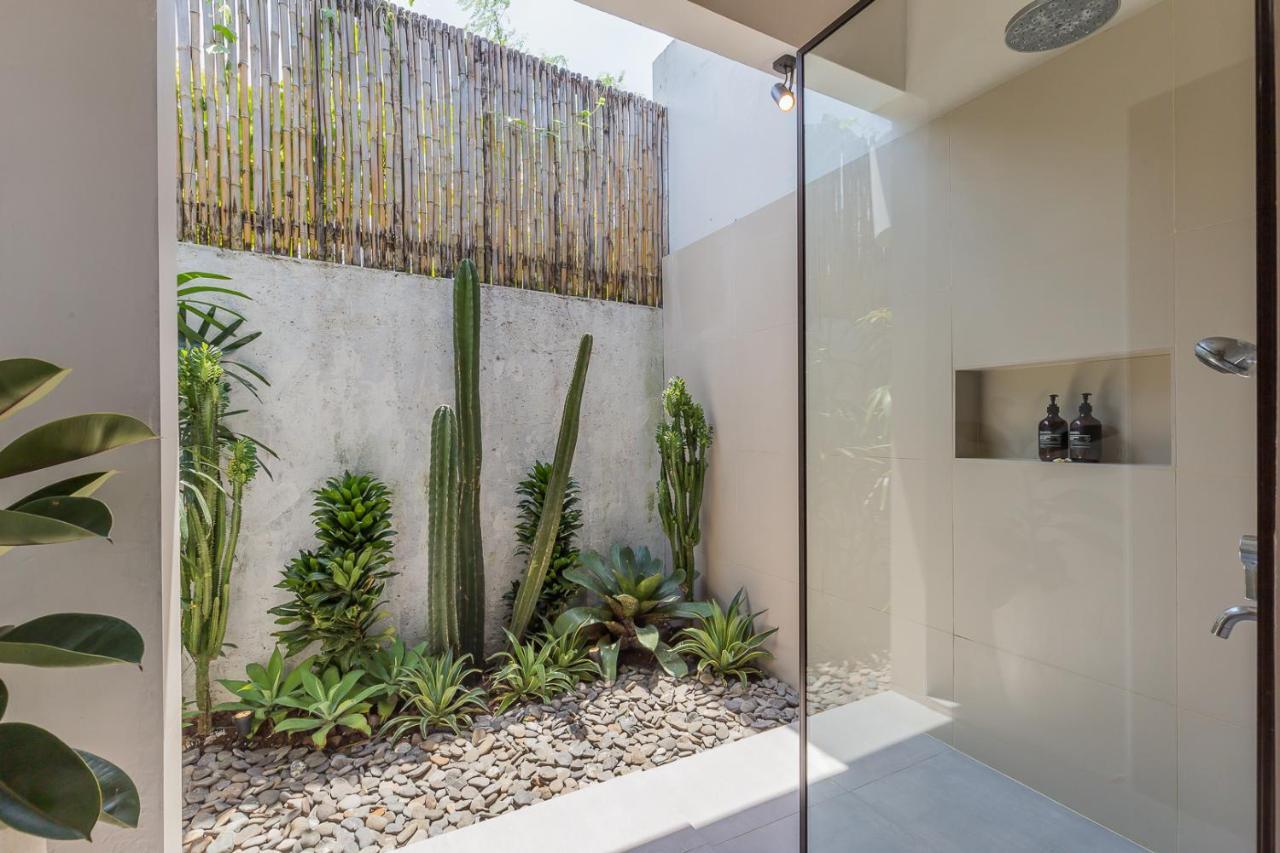 Pulesari 2 Bedrooms Seminyak Buitenkant foto